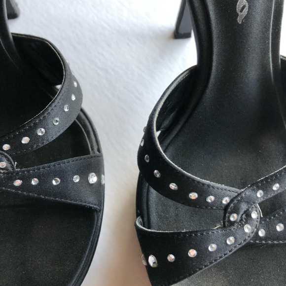 Nina Strappy Sandals Size 8 Black Satin & Rhinestone High Heels - Picture 4 of 9